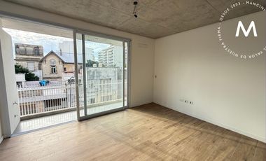 Departamento en venta de 1 ambiente con balcón - Villa Ballester Centro