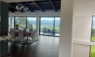 Preciosa casa yerbabuena