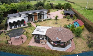 En Venta Hermosa Casa Campestre En Tenjo