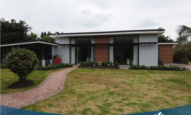 En Venta Hermosa Casa Campestre En Tenjo