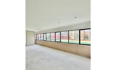 ARRIENDO OFICINA - ChicóNorte, 1 baño, 98mts, 4.8M + Admin
