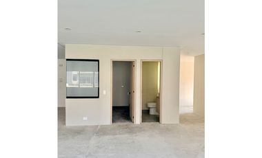 ARRIENDO OFICINA - ChicóNorte, 1 baño, 98mts, 4.8M + Admin