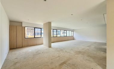 ARRIENDO OFICINA - ChicóNorte, 1 baño, 98mts, 4.8M + Admin
