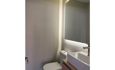 ARRIENDO OFICINA - ChicóNorte, 1 baño, 98mts, 4.8M + Admin