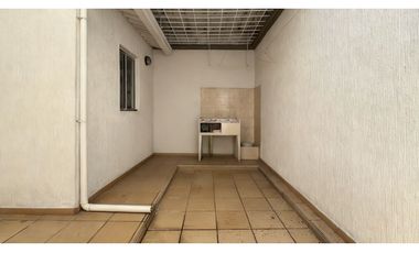 Casa remodelada de dos pisos en venta | Plaza Campestre - Palmira