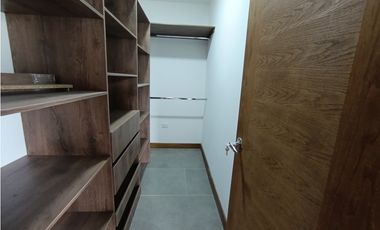 Arriendo finca nueva en parcelación en La Ceja