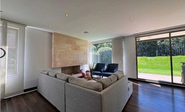 ARRIENDO CASA CLUB HOUSE PALO DE AGUA EN COTA.