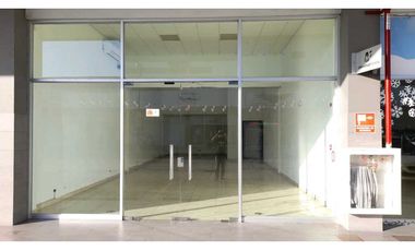 ALQUILER LOCAL EN PLAZA GALPAGOS - FRENTE A VILLA LUCRE