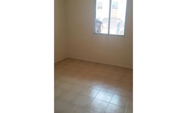 JARDINES DE GRANADA 2 RECAMARAS Y 2 BAÑOS / AC