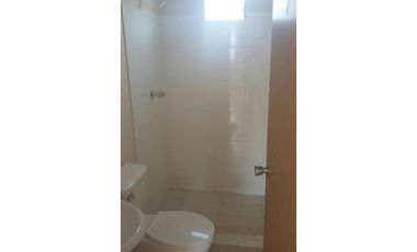 JARDINES DE GRANADA 2 RECAMARAS Y 2 BAÑOS / AC