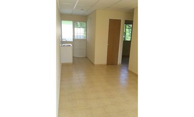 JARDINES DE GRANADA 2 RECAMARAS Y 2 BAÑOS / AC