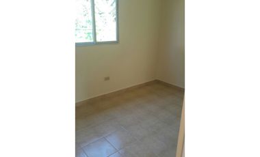 JARDINES DE GRANADA 2 RECAMARAS Y 2 BAÑOS / AC