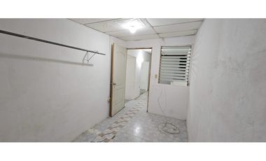 Se vende propiedad con 2 casas independientes // san miguelito YD