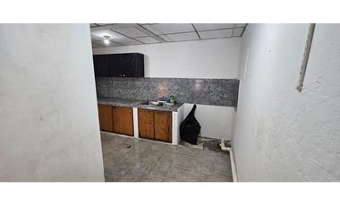 Se vende propiedad con 2 casas independientes // san miguelito YD
