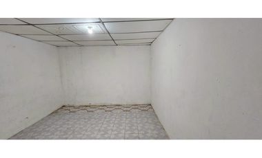 Se vende propiedad con 2 casas independientes // san miguelito YD