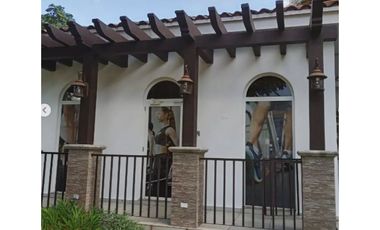 VENTA CASA QUINTAS DE VERSALLES