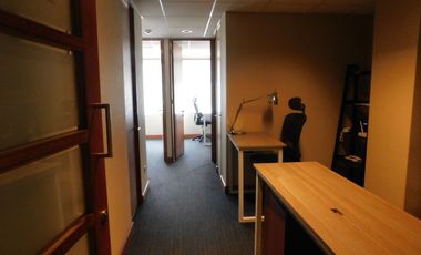 ARRIENDO OFICINA METRO MANUEL MONTT