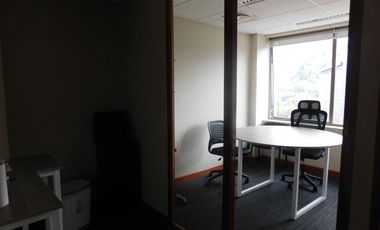 ARRIENDO OFICINA METRO MANUEL MONTT