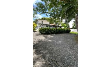 ALQUILO CASA PLAYA CORONA AMOBLADA