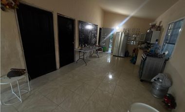 SE VENDE CASA EN SAN CARLOS SAN JOSE DE 500M CON 2 HABITACIÓN Y PATIO
