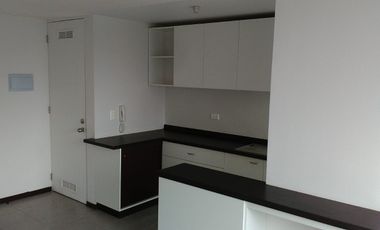 DPTO CON ESTACIONAMIENTO 3 HABITACIONES