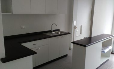 DPTO CON ESTACIONAMIENTO 3 HABITACIONES
