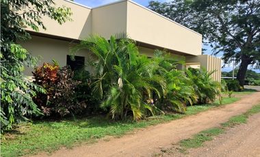 Se vende casa en La Honda // Los Santos YD