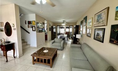 Se vende casa en Altos de Panamá