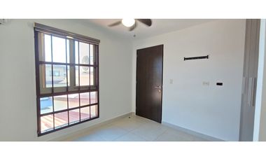 Casa en alquiler en Woodlands – Panamá Pacífico