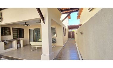 Casa en alquiler en Woodlands – Panamá Pacífico