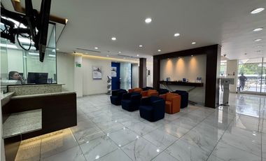 Se alquila local comercial en Vía España (Parque Lefevre)