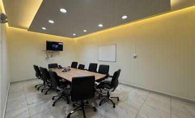 Se alquila local comercial en Vía España (Parque Lefevre)