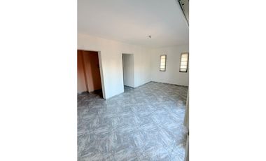 Departamento 3 amb. con balcón y cochera - Laprida y Dorrego