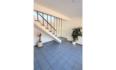 Departamento 3 amb. con balcón y cochera - Laprida y Dorrego