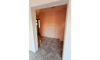 Departamento 3 amb. con balcón y cochera - Laprida y Dorrego