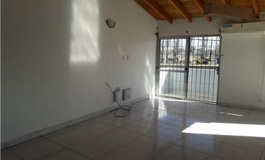 Alquiler Departamento Barrio Antártida Argentina Luzuriaga Maipú.