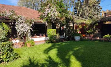 Casa en alquiler en Parque Leloir