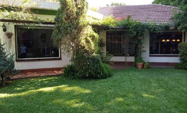 Casa en alquiler en Parque Leloir