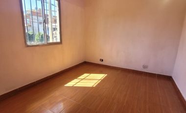 Departamento Tipo Casa en alquiler en Ezpeleta Oeste