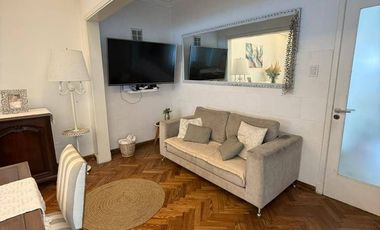Casa en venta tres dormitorios c/ cochera en La Plata