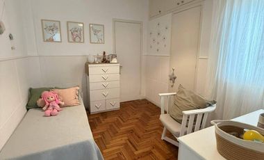 Casa en venta tres dormitorios c/ cochera en La Plata