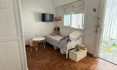 Casa en venta tres dormitorios c/ cochera en La Plata