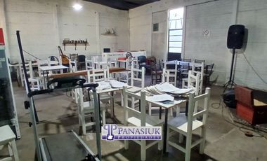Casa en venta c/ cochera en 9 de Julio