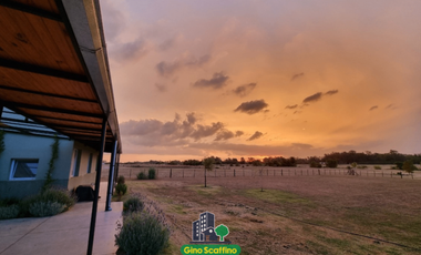Casa en venta c/ cochera en Chacras De San Andrés