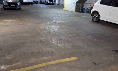 ALQUILER COCHERA EN V. DEL PINO 2400