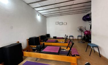 CASA 3 DORMITORIOS + MONOAMBIENTE + QUINCHO