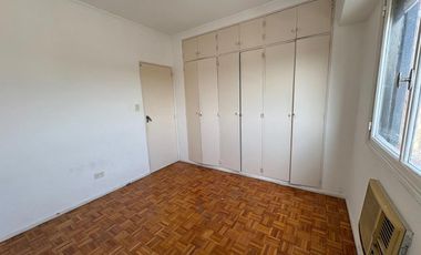 Alquiler departamento 3 ambientes-Acassuso-cochera