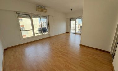 Alquiler departamento 3 ambientes-Acassuso-cochera
