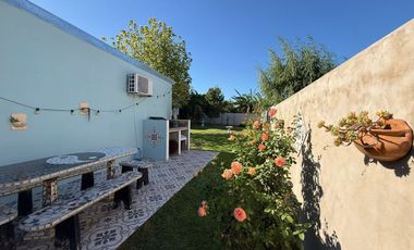 MATHEU – CASA 4 AMBIENTES EN LOTE DE 511 M²
