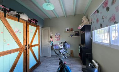 MATHEU – CASA 4 AMBIENTES EN LOTE DE 511 M²